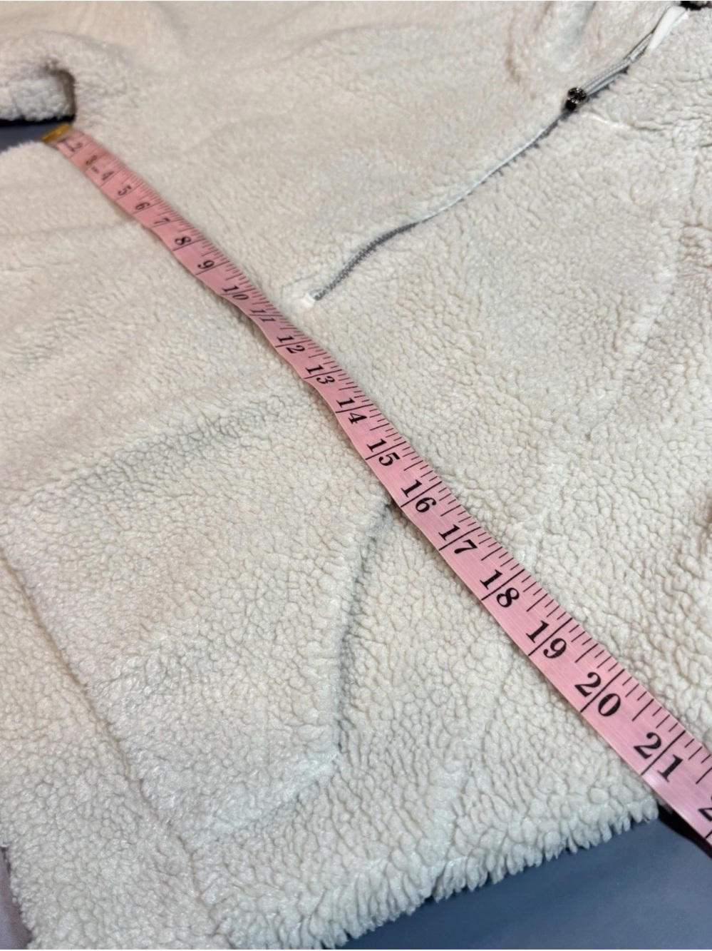 lululemon athletica Cream Sherpa Half-Zip Hoodie XS/S - Picture 4 of 10